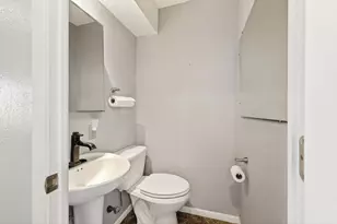 7322 Mockingbird Ln, Middleton, WI 53562 - Photo 13