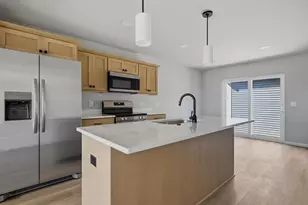 620 Tabby Turn Dr, Middleton, WI 53562 - Photo 5