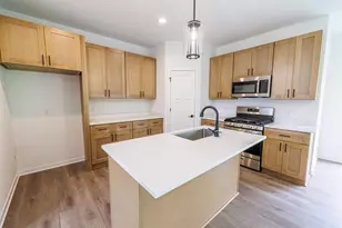 503 Teri Lee Ln, Orfordville, WI 53576 - Photo 7