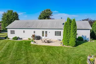 3784 Token Rd, DeForest, WI 53532 - Photo 5