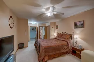 885 Hemlock Dr, Verona, WI 53593 - Photo 19