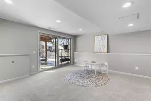 6121 Roseberg Rd, Madison, WI 53719 - Photo 25