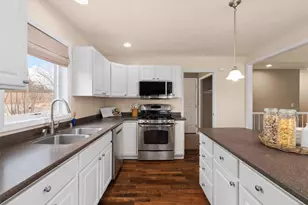 4109 Ambleside Dr, Madison, WI 53719 - Photo 9