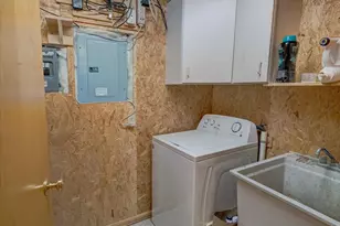 8318 Inverness Dr, Madison, WI 53717 - Photo 39