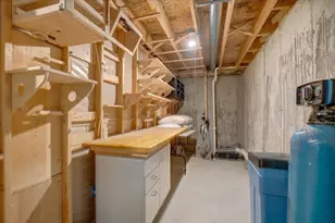 8318 Inverness Dr, Madison, WI 53717 - Photo 37