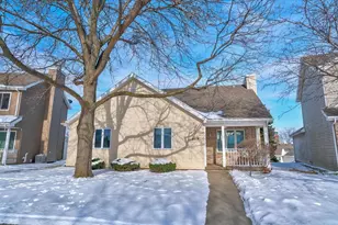 8318 Inverness Dr, Madison, WI 53717 - Photo 47