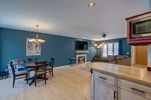 8318 Inverness Dr, Madison, WI 53717 - Photo 15