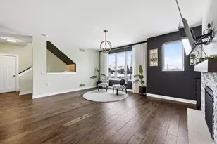 9395 Old Sauk Rd, Middleton, WI 53562 - Photo 9