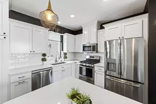 9395 Old Sauk Rd, Middleton, WI 53562 - Photo 9