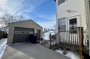 938 Benton Ave, Janesville, WI 53545 - Photo 5