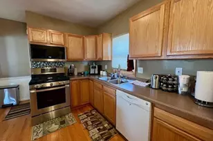 938 Benton Ave, Janesville, WI 53545 - Photo 17