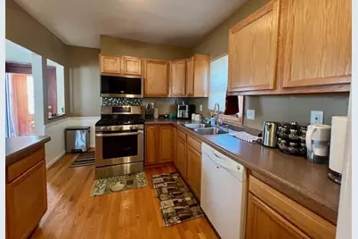 938 Benton Avenue, Janesville, WI 53545 - Photo 19