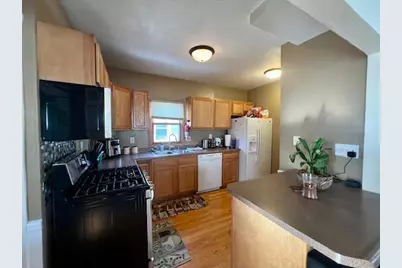 938 Benton Avenue, Janesville, WI 53545 - Photo 15