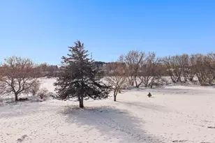 640 Mooreland Circle, Portage, WI 53901 - Photo 43