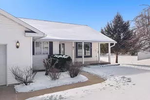 640 Mooreland Circle, Portage, WI 53901 - Photo 47