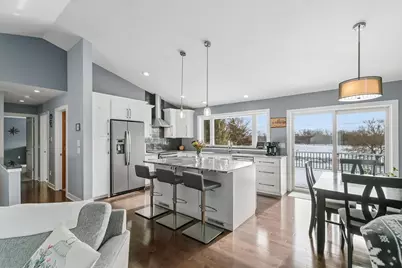 640 Mooreland Circle, Portage, WI 53901 - Photo 7