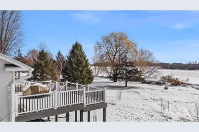 640 Mooreland Circle, Portage, WI 53901 - Photo 41