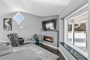 640 Mooreland Circle, Portage, WI 53901 - Photo 3