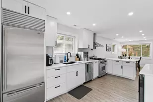 539 Highland Rd, Williams Bay, WI 53191 - Photo 15