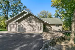 831 Island Ct, Baraboo, WI 53913 - Photo 81