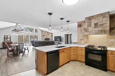 831 Island Court, Baraboo, WI 53913 - Photo 19