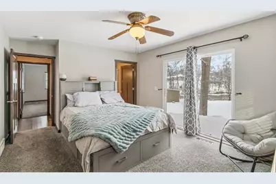 831 Island Court, Baraboo, WI 53913 - Photo 35