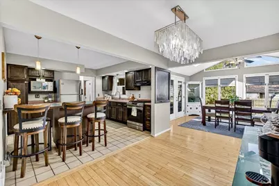 4706 Starker Avenue, Madison, WI 53716 - Photo 9