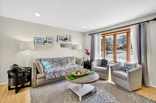 4706 Starker Ave, Madison, WI 53716 - Photo 5