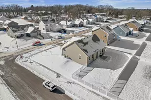 240 Cherry St, Edgerton, WI 53534 - Photo 29