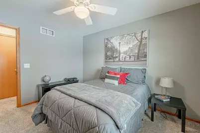 3281 Edmonton Drive, Sun Prairie, WI 53590 - Photo 29