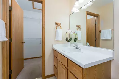 708 S 2nd Street, Mount Horeb, WI 53572 - Photo 17