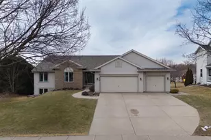 708 S 2nd St, Mount Horeb, WI 53572 - Photo 1