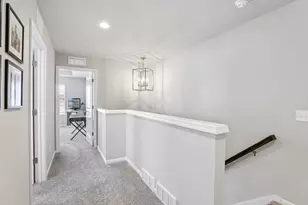 432 Crusader Pt, Waunakee, WI 53597 - Photo 21