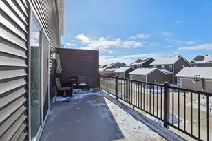 432 Crusader Pt, Waunakee, WI 53597 - Photo 31