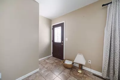 1993 Meadow Drive, Beloit, WI 53511 - Photo 5