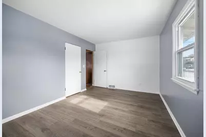 1993 Meadow Drive, Beloit, WI 53511 - Photo 33