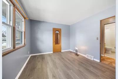 1993 Meadow Drive, Beloit, WI 53511 - Photo 25