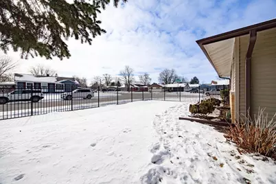 1993 Meadow Drive, Beloit, WI 53511 - Photo 49