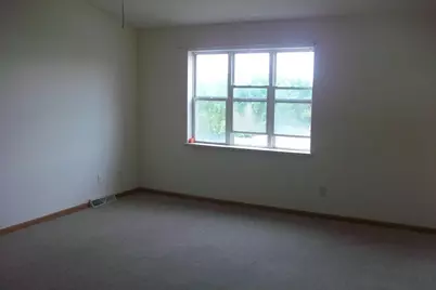 612-614 N Main Street, Fall River, WI 53932 - Photo 5