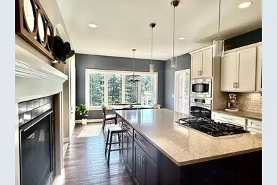 1401 Blue Ridge Trail, Waunakee, WI 53597 - Photo 11