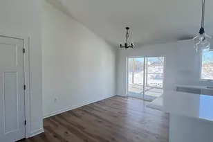 280 Santa Maria Dr, Arlington, WI 53911 - Photo 11