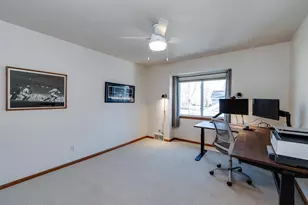 345 Kensington Dr, Madison, WI 53704 - Photo 47