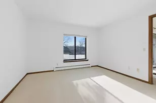 325 S Yellowstone Dr, Madison, WI 53705 - Photo 35