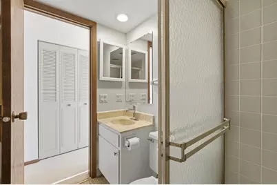 325 S Yellowstone Drive #228, Madison, WI 53705 - Photo 37