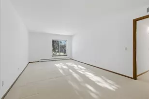 325 S Yellowstone Dr, Madison, WI 53705 - Photo 27