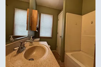 533 Bostwick Avenue, Janesville, WI 53545 - Photo 11