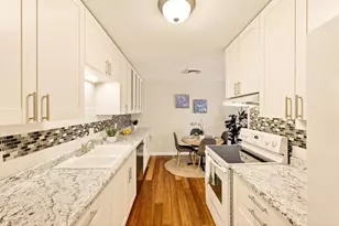 5542 Century Ave, Middleton, WI 53562 - Photo 9