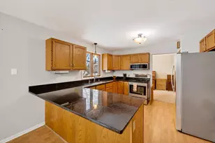 5201 Cook St, Mcfarland, WI 53558 - Photo 9