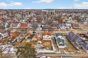 218 E Pleasant St, Portage, WI 53901 - Photo 49