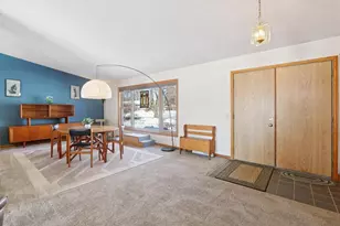 5501 Comanche Way, Madison, WI 53704 - Photo 9